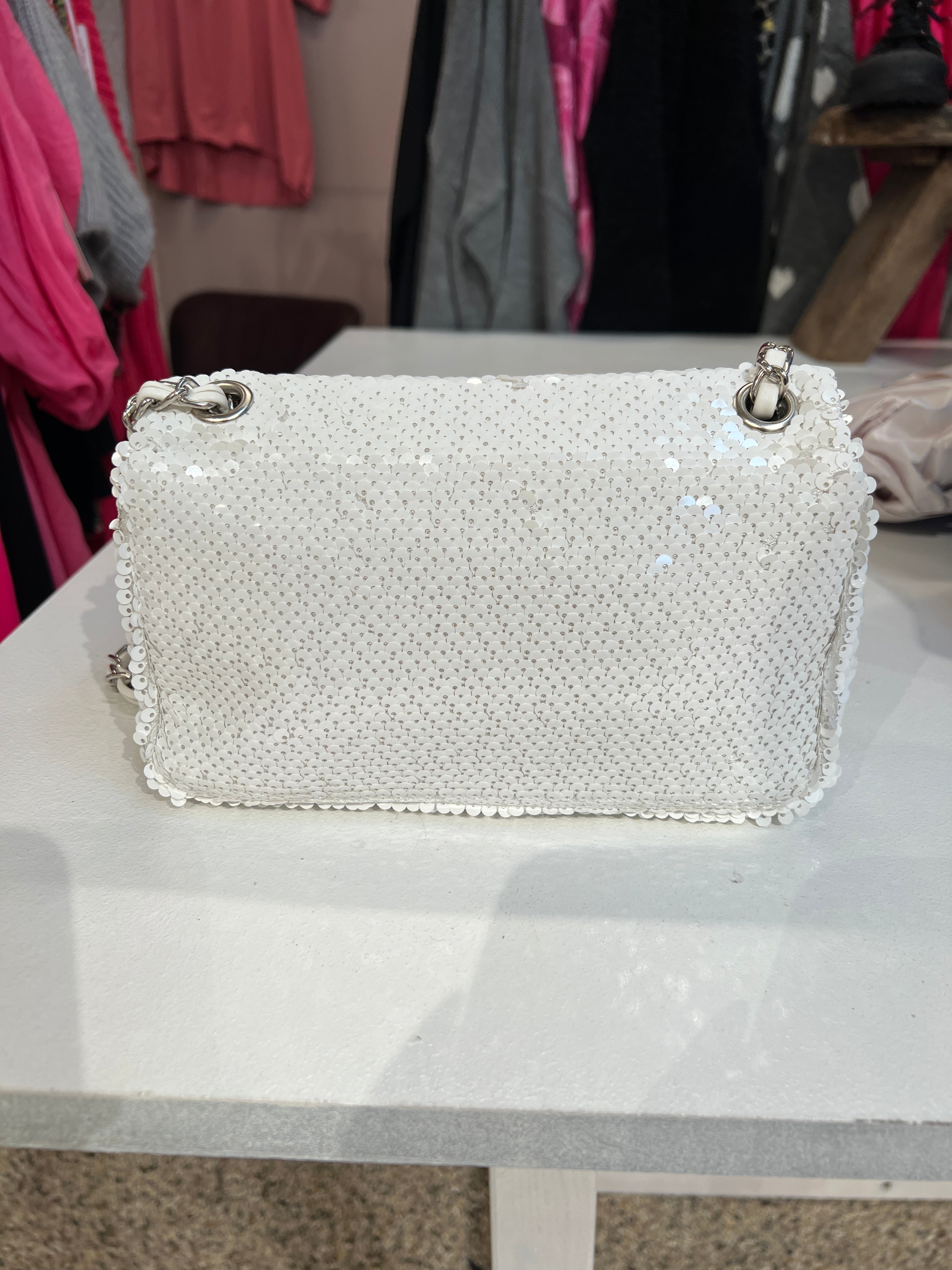 Alina - Paillet taske med sølv kæde